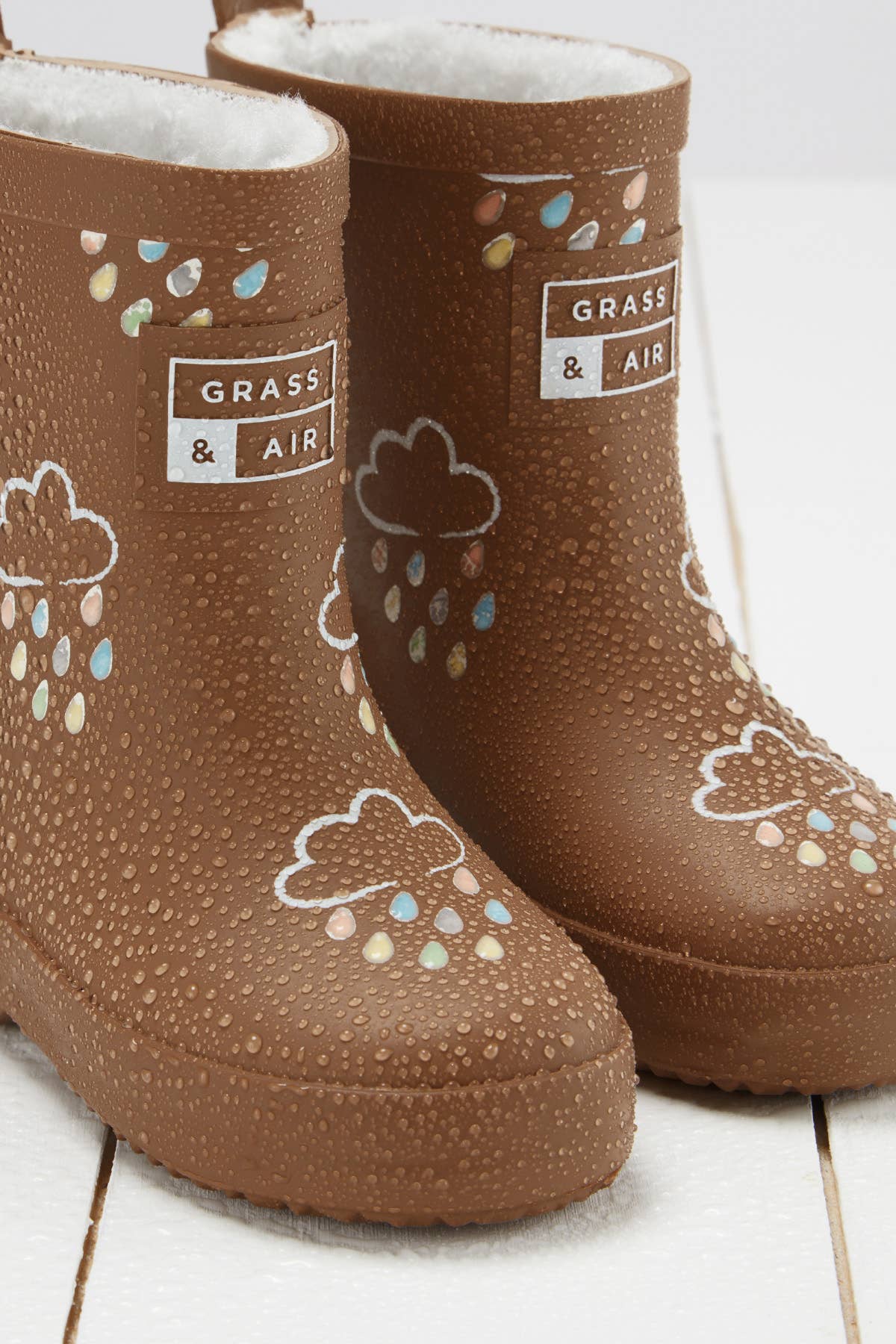 Grass & Air Toffee Brown støvler set fra siden