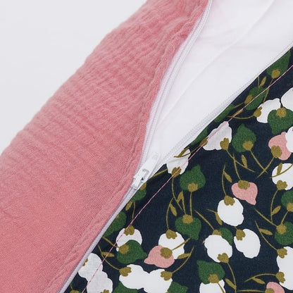 Snoozzz Graviditets- och amningskudde - Blossom rose - Amningskudde - MamaMilla